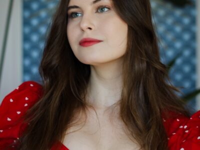 Barbara Zach